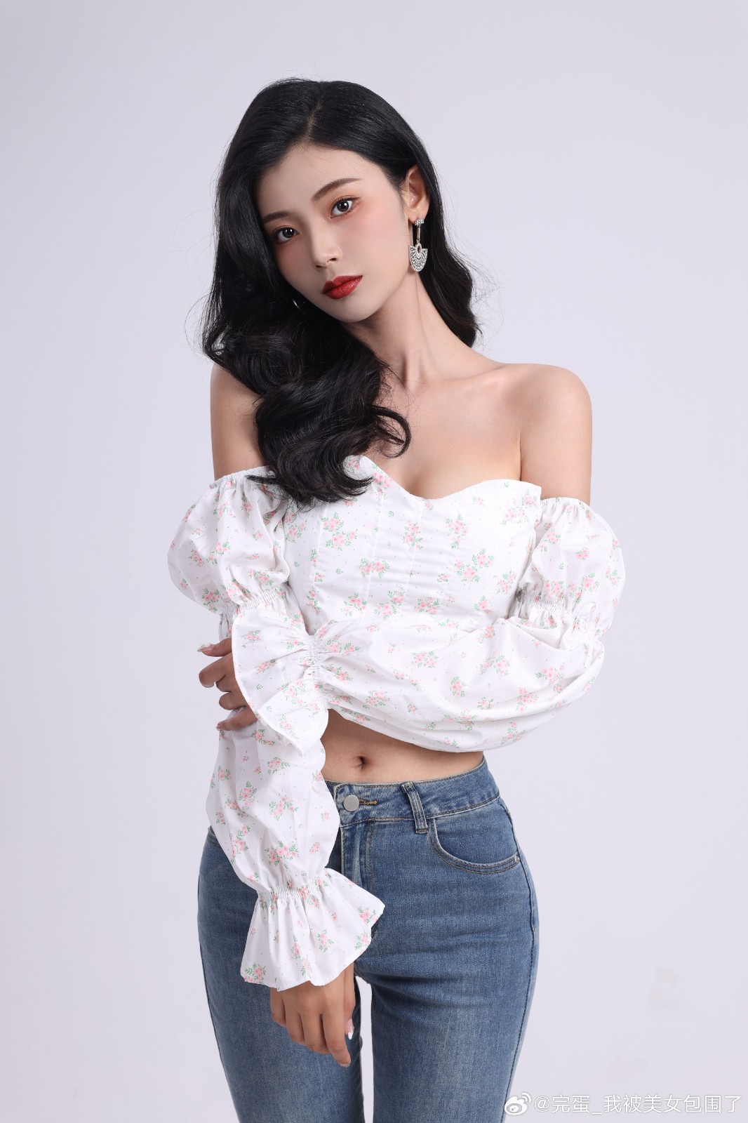 美图欣赏:林乐清饰演者为王星辰,中国内地女演员,1999年生人,主要作品