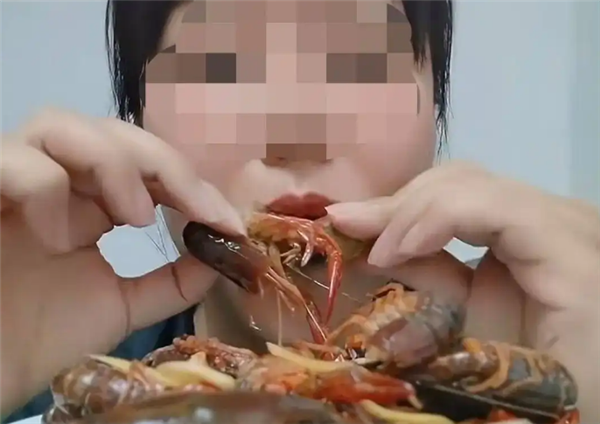 ŮӳСϺϺͷ ҽϺͷ