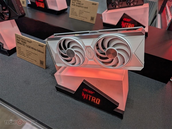 곞ƳɫB580 NitroȻаA380