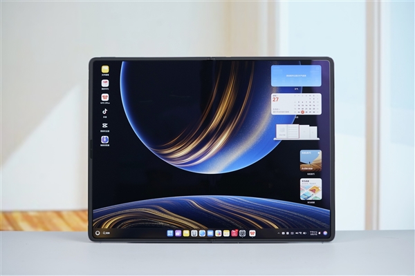 Ϊ׿۵ԣMateBook FoldǷʦͼ