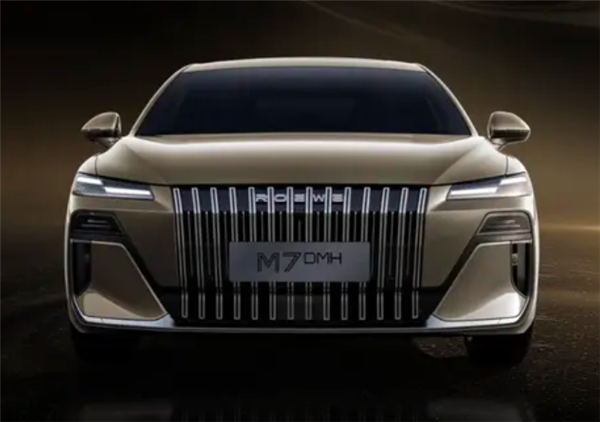 ��˹��˹���ʦ���ִ��죡����M7 DMHǳ�����ɫ��ͼ����