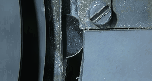 双色硬币的内芯和外环 是怎么嵌套在一起永不分离的_wishdown.com 双色硬币的内芯和外环 是怎么嵌套在一起永不分离的_wishdown.com