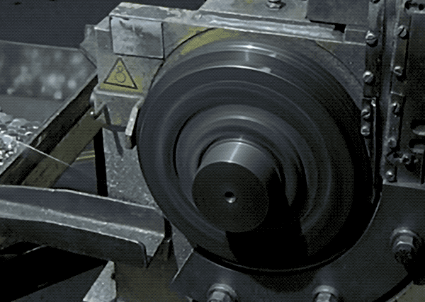 双色硬币的内芯和外环 是怎么嵌套在一起永不分离的_wishdown.com 双色硬币的内芯和外环 是怎么嵌套在一起永不分离的_wishdown.com