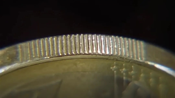 双色硬币的内芯和外环 是怎么嵌套在一起永不分离的_wishdown.com 双色硬币的内芯和外环 是怎么嵌套在一起永不分离的_wishdown.com