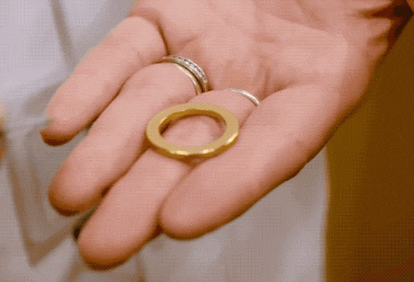 双色硬币的内芯和外环 是怎么嵌套在一起永不分离的_wishdown.com 双色硬币的内芯和外环 是怎么嵌套在一起永不分离的_wishdown.com