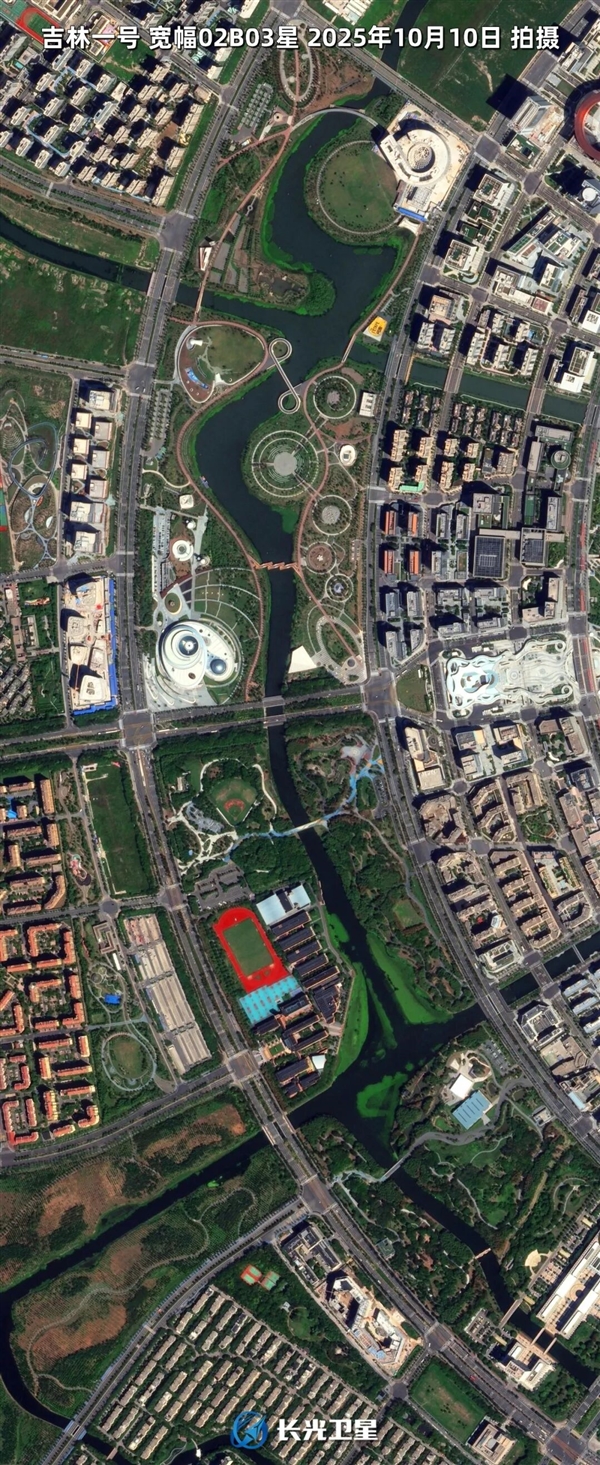 在上海 有一个直径2.5公里的完美“圆形”_wishdown.com 在上海 有一个直径2.5公里的完美“圆形”_wishdown.com