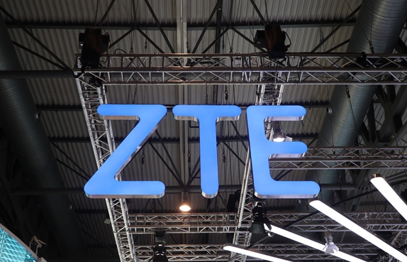 中兴通讯AI攻克芯片检测难题:3秒完成单图检测 效率提升60倍