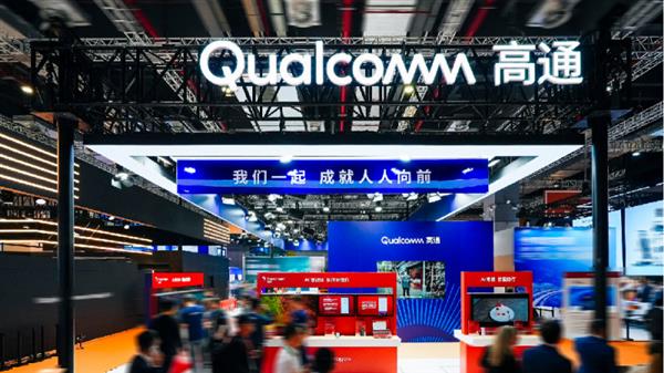 ع˰˴νͨչ̨  5G𲽵5G+AIں