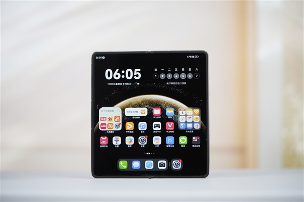 中国折叠屏手机市场最新份额:华为稳居第一 68.9%断层式领先_wishdown.com 中国折叠屏手机市场最新份额:华为稳居第一 68.9%断层式领先_wishdown.com