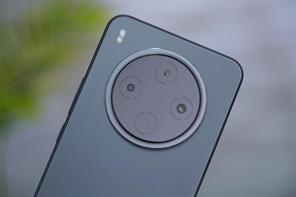 2亿像素旗舰主摄!vivo Y500 Pro图赏_wishdown.com 2亿像素旗舰主摄!vivo Y500 Pro图赏_wishdown.com