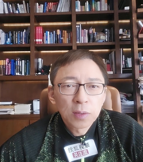 ǰͿ˴չӰҵ ˶·ܿѷŮº֢ ųӢΡ