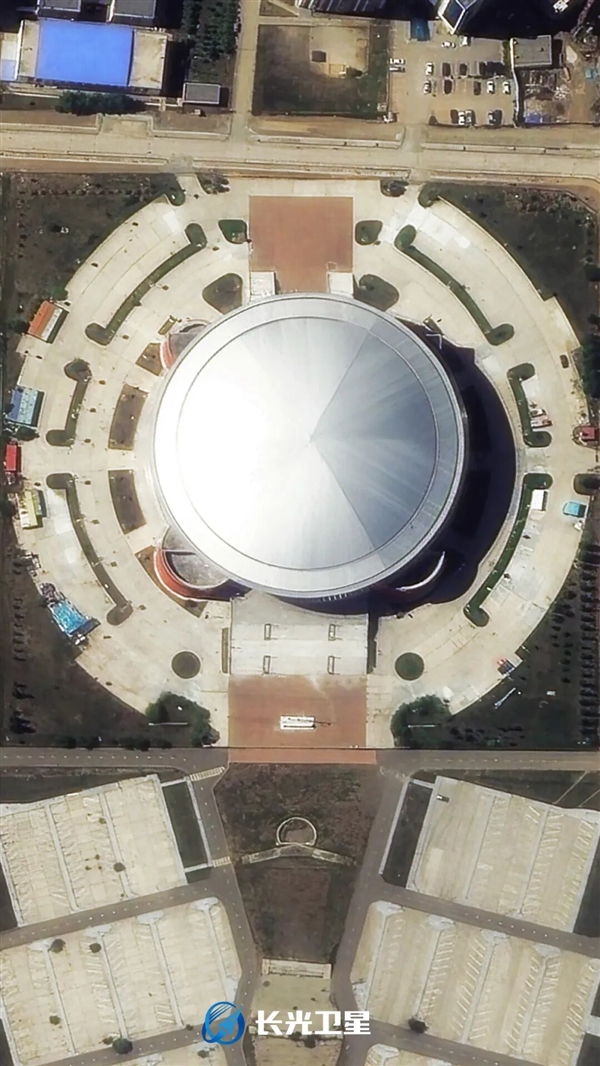 卫星图看蒙古国首都乌兰巴托:严重割裂、南北完全两个世界_wishdown.com 卫星图看蒙古国首都乌兰巴托:严重割裂、南北完全两个世界_wishdown.com