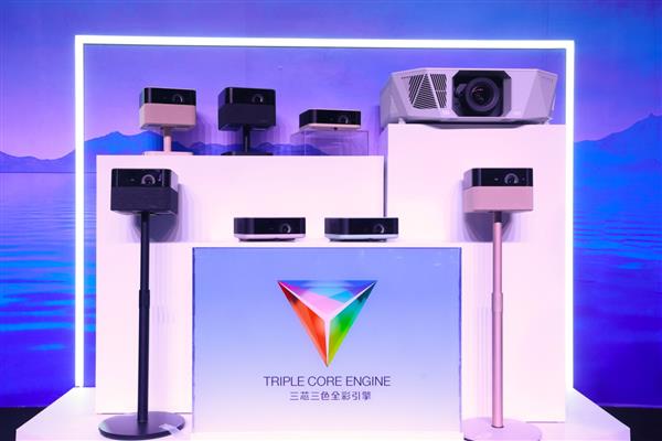 ӰƼƣ͡ оɫȫ桱ͶӰʱ