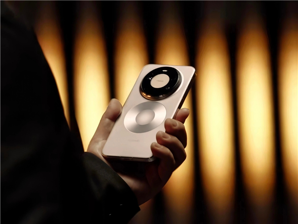 华为Mate 80风扇版缺席:因某些原因未能量产落地_wishdown.com 华为Mate 80风扇版缺席:因某些原因未能量产落地_wishdown.com