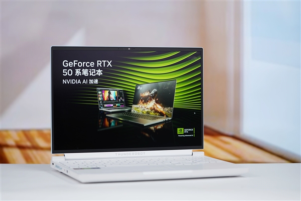 锐龙R9-9850HX万元本!雷神猎刃S游戏本图赏_wishdown.com 锐龙R9-9850HX万元本!雷神猎刃S游戏本图赏_wishdown.com