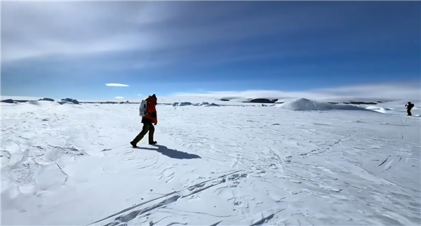 马光远力挺俞敏洪南极全员信:写的不错 不亢不卑 没有迎合网络情绪_wishdown.com 马光远力挺俞敏洪南极全员信:写的不错 不亢不卑 没有迎合网络情绪_wishdown.com