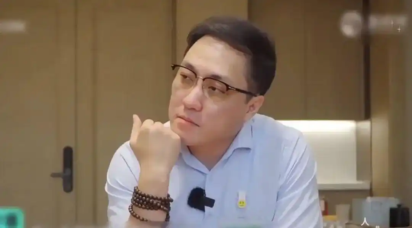 王自如:逢年过节我会给董明珠发发问候的消息 这是我的前辈和导师_wishdown.com 王自如:逢年过节我会给董明珠发发问候的消息 这是我的前辈和导师_wishdown.com