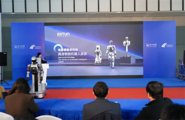 埃斯顿酷卓发布柔性智能机器人“磐石C05-L”:身高支持动态调节_wishdown.com 埃斯顿酷卓发布柔性智能机器人“磐石C05-L”:身高支持动态调节_wishdown.com