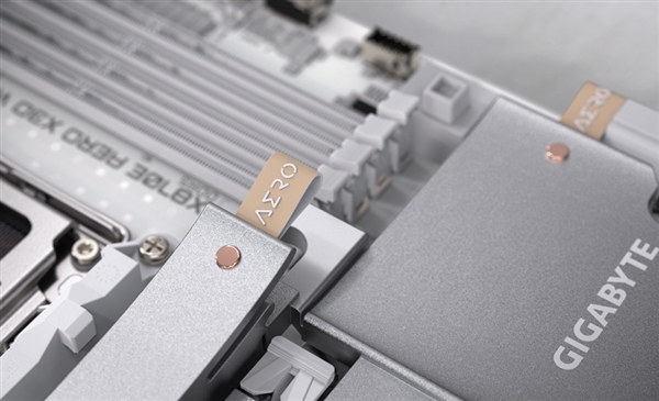 技嘉X870E AERO X3D WOOD主板用上木头、皮革:精美如艺术品_wishdown.com 技嘉X870E AERO X3D WOOD主板用上木头、皮革:精美如艺术品_wishdown.com