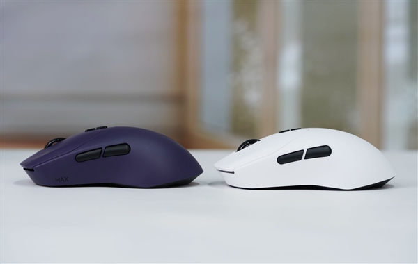 最快按键速度!雷柏VT9 MAX二代鼠标图赏_wishdown.com 最快按键速度!雷柏VT9 MAX二代鼠标图赏_wishdown.com