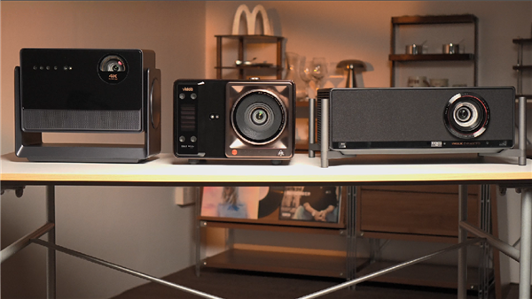 万元级旗舰投影仪横测:当贝S7 Ultra Max/Vidda C5/极米T10_wishdown.com 万元级旗舰投影仪横测:当贝S7 Ultra Max/Vidda C5/极米T10_wishdown.com