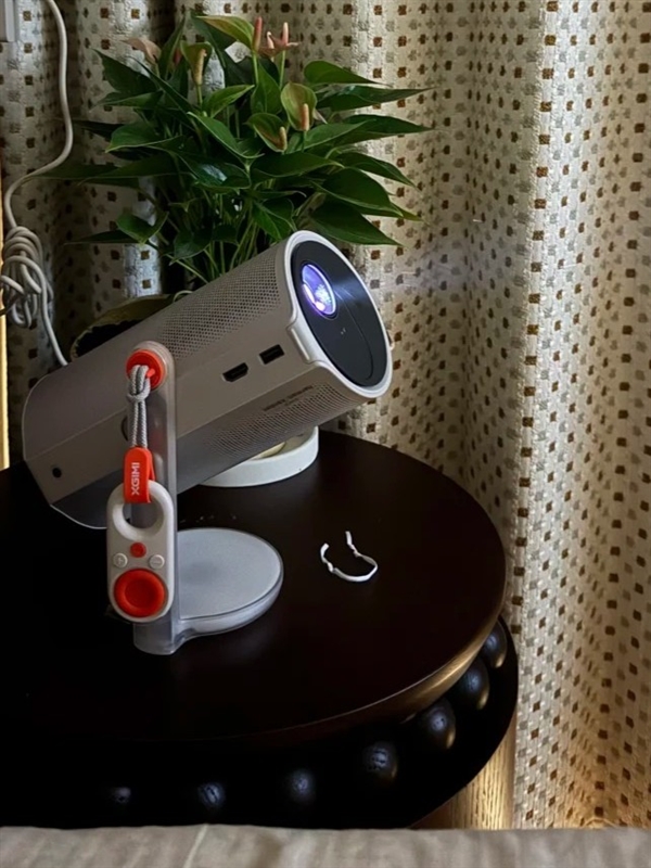 千元投影仪推荐哪款 当贝Smart2学生党也能买得起的性价比投影仪_wishdown.com 千元投影仪推荐哪款 当贝Smart2学生党也能买得起的性价比投影仪_wishdown.com