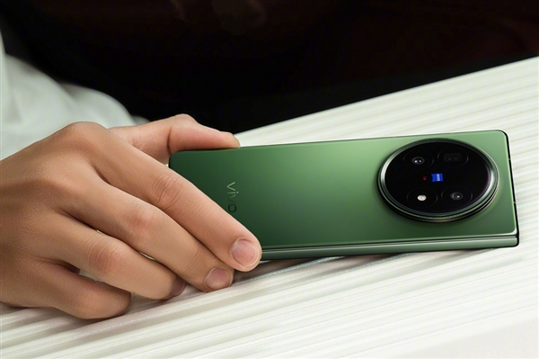 ۵vivo X Fold5OriginOS 6 Х칫 6