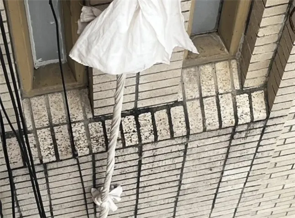 16年成功越狱4次!意大利臭名昭著囚犯再上演“金蝉脱壳”_wishdown.com 16年成功越狱4次!意大利臭名昭著囚犯再上演“金蝉脱壳”_wishdown.com