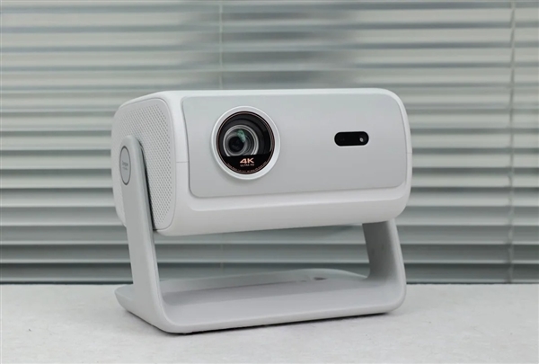 2025年家用投影仪年终盘点:全价位标杆机型选购指南_wishdown.com 2025年家用投影仪年终盘点:全价位标杆机型选购指南_wishdown.com