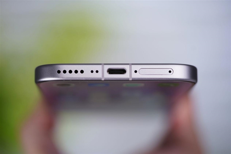 无感握持、出片惊艳!vivo S50首发全面评测:颜值与实力并存的全能旗舰_wishdown.com 无感握持、出片惊艳!vivo S50首发全面评测:颜值与实力并存的全能旗舰_wishdown.com