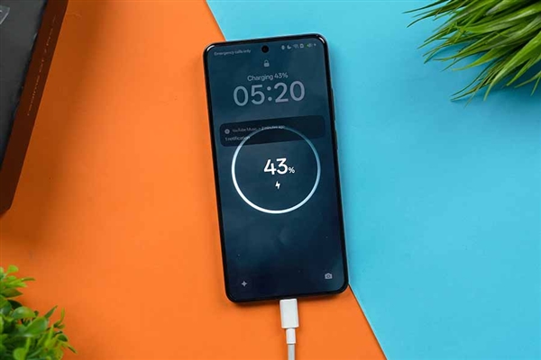 �ֻ�����10000mAhʱ�������Ʒ�Ƹ��� ��籦������̭