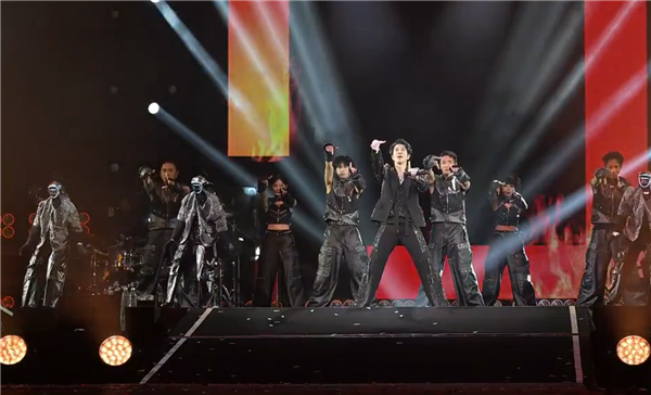 ���������˵�̨�������ݳ������� ��˹��Ľ�ˣ�����ӡ�����