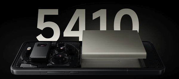 ���ڵ��ֻ��������10000mAh Ϊɶ���ڰ淴����ˮ