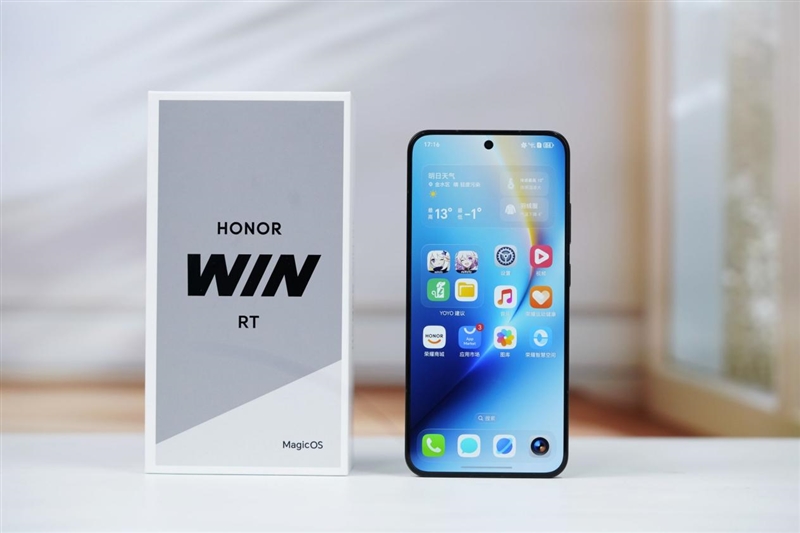 ������û�ж��֣���ҫWIN RT���⣺2699Ԫ�׷�1��mAh���� ������Լ۱ȵ羺����