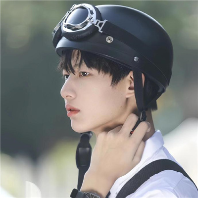 ����������Ӣ�Ĵ�ȫ����(��ѡ100��)