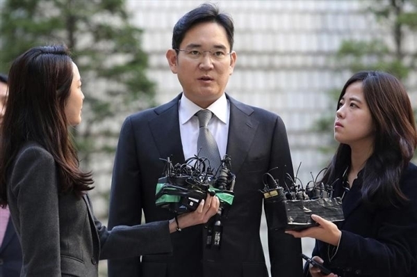 �����F�ڱ�������100��Labubu������ ���Ǳ�ҥ��δ�����κ���Ʒ