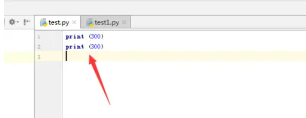 pycharm��ô����Ϊ�ļ�