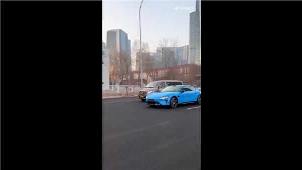 ��һ��SU7��������ʵ������ ��ֵ��Σ��׾����³��ѵ����׶� ����ǰ����չ������