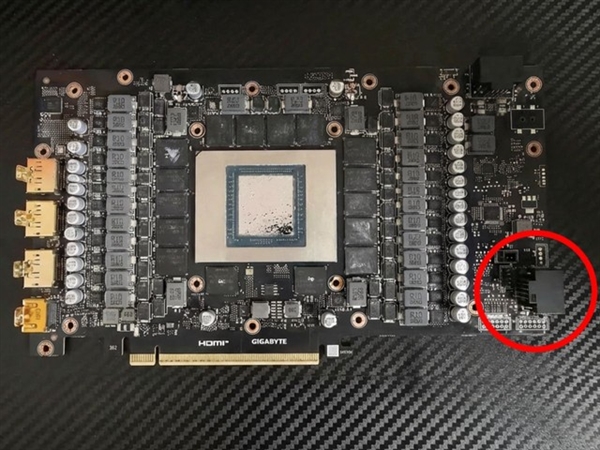 Ӳ��ħ�ģ��ִ�˫12V-2x6�ӿ�RTX 5090���ɹ�ʵ�ָ��ؾ���