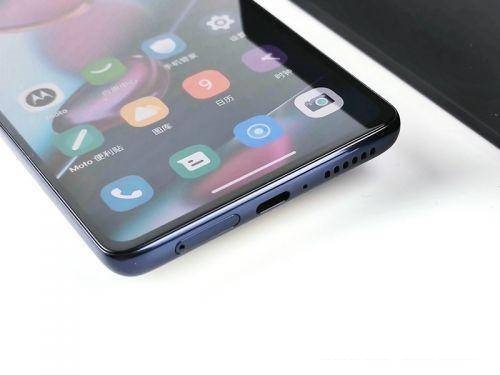 Ħ������edgeX30���Ĳ忨?Ħ������edgeX30����λ��һ��