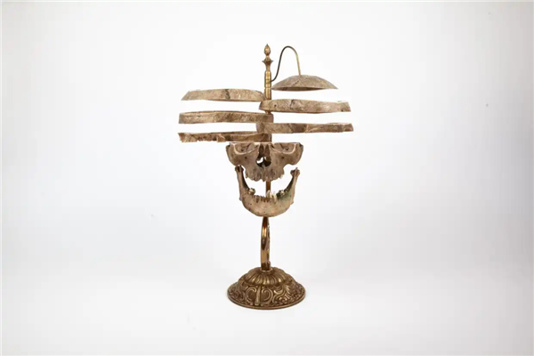 美国男子痴迷掘墓盗尸 家里收藏上百件人类遗骸 动机不明_wishdown.com 美国男子痴迷掘墓盗尸 家里收藏上百件人类遗骸 动机不明_wishdown.com