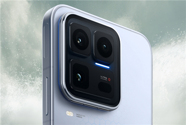 首款性能Ultra旗舰!产品经理详解iQOO 15 Ultra外观_wishdown.com 首款性能Ultra旗舰!产品经理详解iQOO 15 Ultra外观_wishdown.com