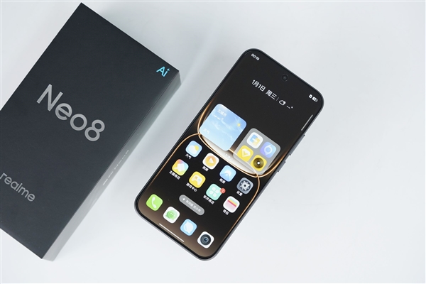 透明RGB光环 辨识度拉满!真我Neo8图赏_wishdown.com 透明RGB光环 辨识度拉满!真我Neo8图赏_wishdown.com