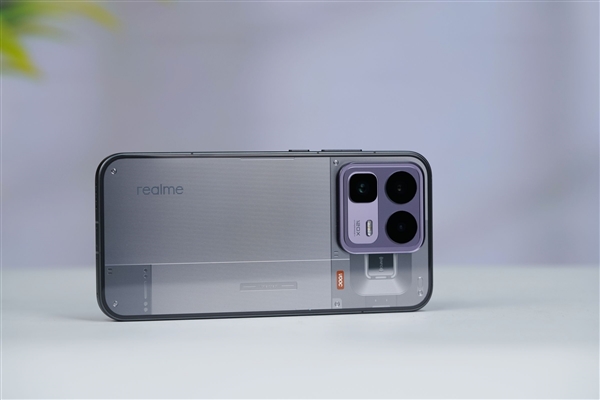 透明RGB光环 辨识度拉满!真我Neo8图赏_wishdown.com 透明RGB光环 辨识度拉满!真我Neo8图赏_wishdown.com