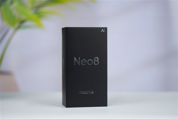 透明RGB光环 辨识度拉满!真我Neo8图赏_wishdown.com 透明RGB光环 辨识度拉满!真我Neo8图赏_wishdown.com