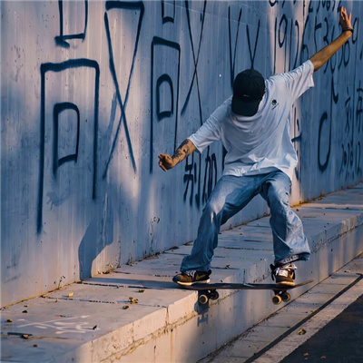 ���׺�������Ӣ�İ�����(��ѡ100��)