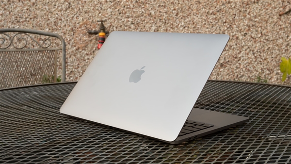 ȫ��MacBook Pro�����������׷�M5 Pro/MaxоƬ