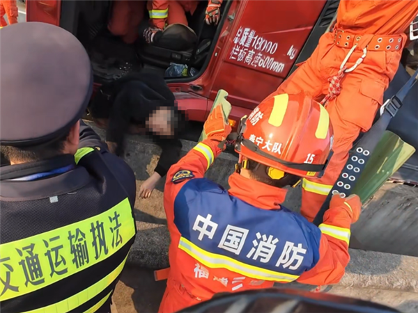 ���Σ����������Ծȱ���20�׸߿� ͷ��������һ��