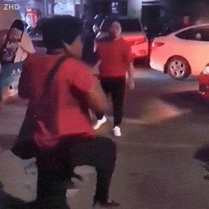 大妈退退退是什么梗_wishdown.com 大妈退退退是什么梗_wishdown.com