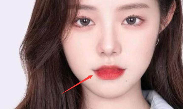 ps怎么使张开的嘴巴闭合?ps使张开的嘴巴闭合的方法_wishdown.com ps怎么使张开的嘴巴闭合?ps使张开的嘴巴闭合的方法_wishdown.com